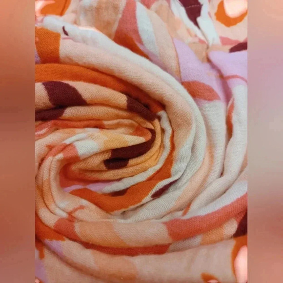 Rafaella  NWT 100% Cotton Floral Shorts Sixe 2X - Picture 4 of 7